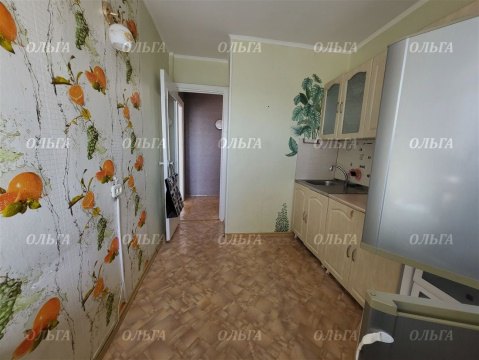 2-к квартира, 9/9 эт., 50м²