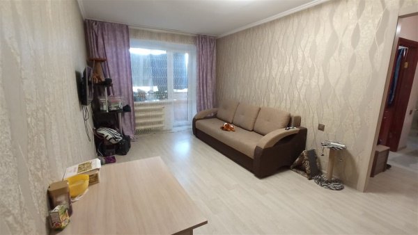 2-к квартира, 3/5 эт., 40м²