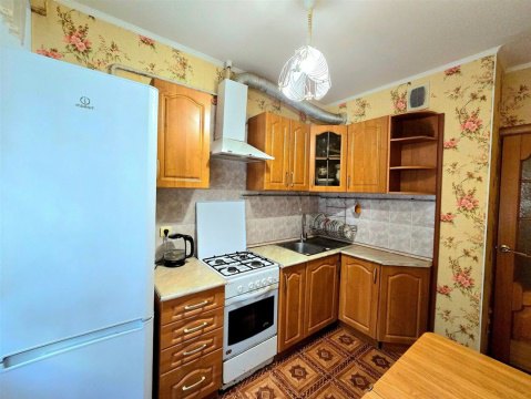 2-к квартира, 2/5 эт., 50м²