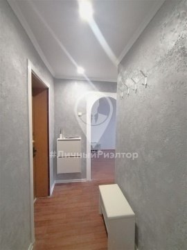 2-к квартира, 5/5 эт., 44м²