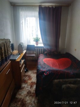 3-к квартира, 5/5 эт., 61м²