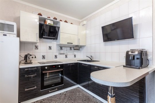 4-к квартира, 13/17 эт., 91м²