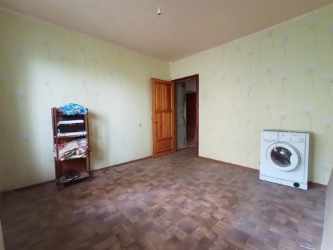 2-к квартира, 3/10 эт., 47м²