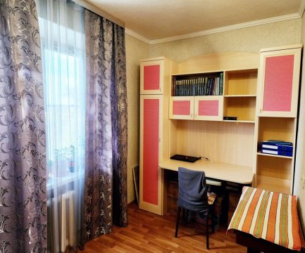 3-к квартира, 5/6 эт., 61м²