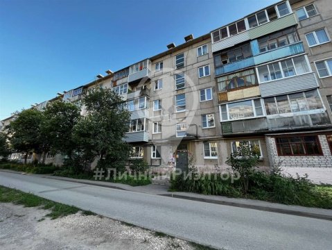 3-к квартира, 1/5 эт., 61м²