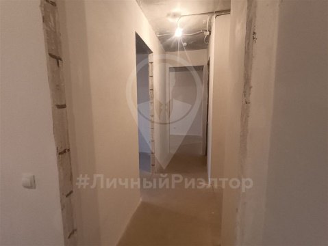 2-к квартира, 3/12 эт., 55м²
