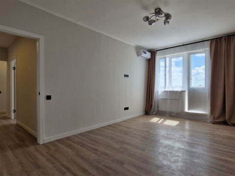 2-к квартира, 12/16 эт., 55м²