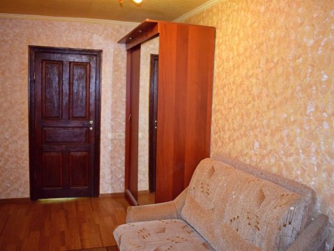 3-к квартира, 4/5 эт., 54м²