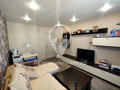 2-к квартира, 10/10 эт., 51м²