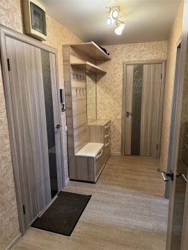 2-к квартира, 10/10 эт., 55м²