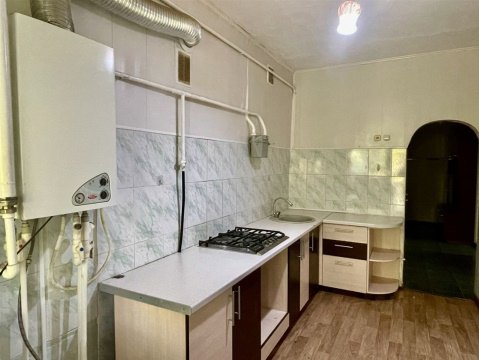 2-к квартира, 1/2 эт., 45м²