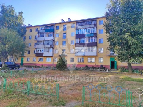 3-к квартира, 5/5 эт., 64м²