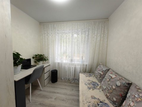 3-к квартира, 2/5 эт., 60м²