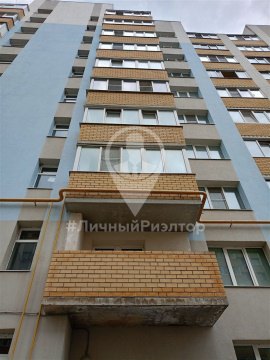 2-к квартира, 4/10 эт., 62м²