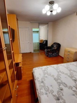 3-к квартира, 8/9 эт., 66м²