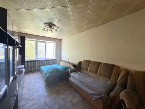 3-к квартира, 1/5 эт., 71м²