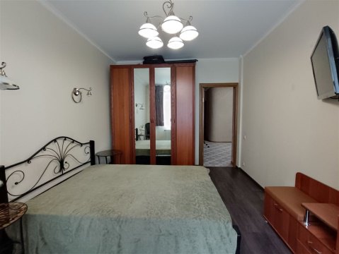 3-к квартира, 3/17 эт., 85м²