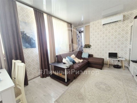 2-к квартира, 9/10 эт., 45м²