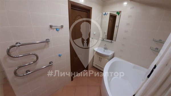 2-к квартира, 1/10 эт., 54м²