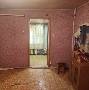 3-к квартира, 1/1 эт., 54м²