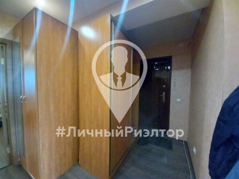 1-к квартира, 7/10 эт., 55м²