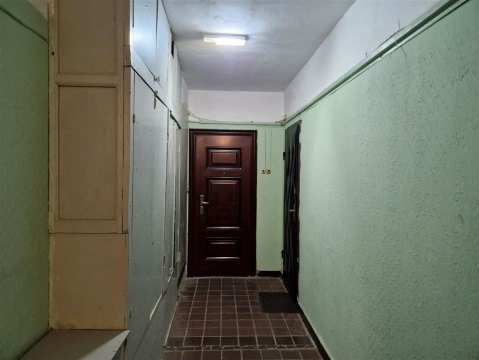 2-к квартира, 5/16 эт., 55м²