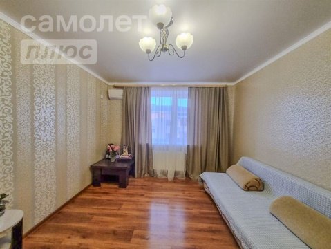 2-к квартира, 3/3 эт., 47м²