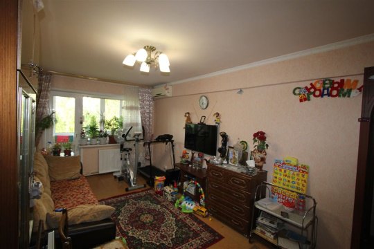 3-к квартира, 5/5 эт., 59м²