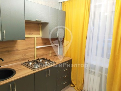 2-к квартира, 1/5 эт., 45м²