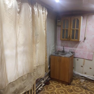 3-к квартира, 1/1 эт., 54м²