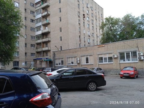 4-к квартира, 7/9 эт., 17м²