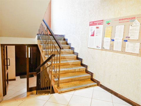 2-к квартира, 2/10 эт., 48м²