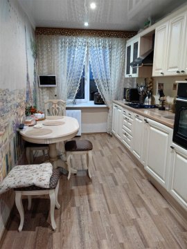 3-к квартира, 10/12 эт., 61м²