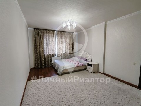 2-к квартира, 3/11 эт., 70м²