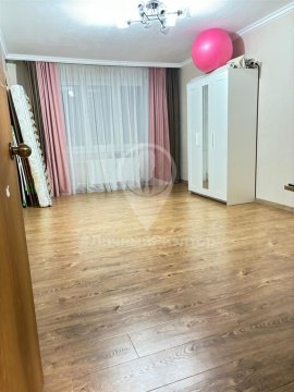 2-к квартира, 13/16 эт., 65м²