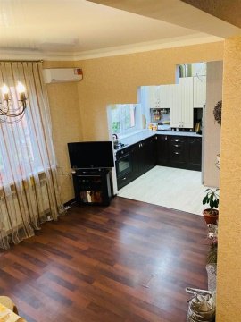 3-к квартира, 3/3 эт., 75м²