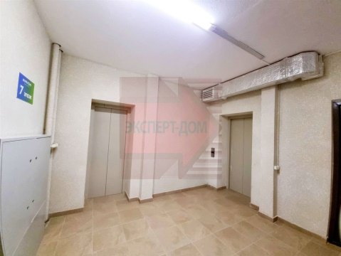 2-к квартира, 11/17 эт., 55м²