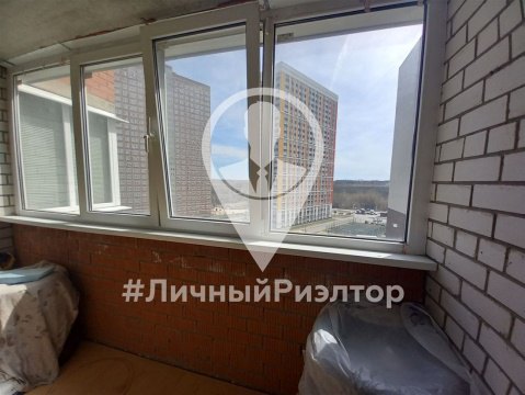 1-к квартира, 7/10 эт., 55м²