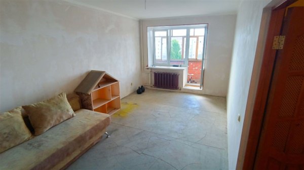 2-к квартира, 9/10 эт., 57м²