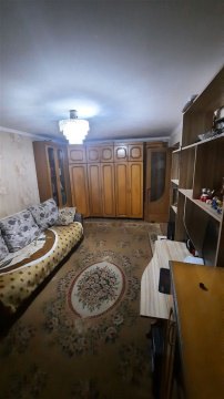 2-к квартира, 4/5 эт., 60м²