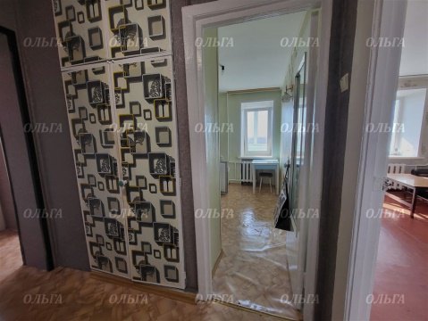 2-к квартира, 9/9 эт., 50м²