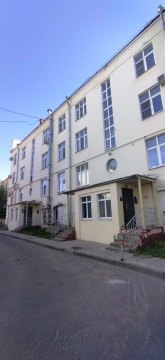 2-к квартира, 2/4 эт., 68м²