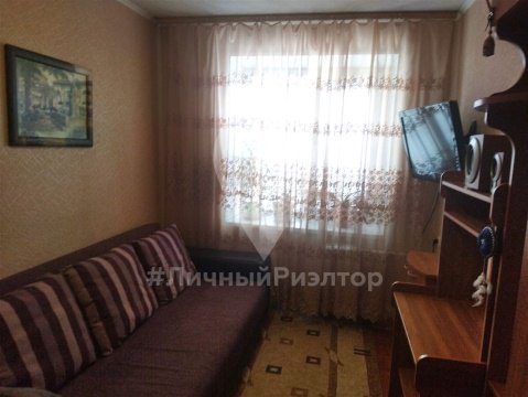 2-к квартира, 5/5 эт., 40м²