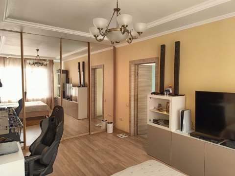 1-к квартира, 20/24 эт., 41м²