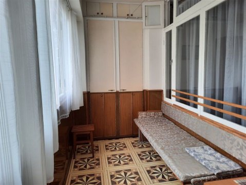 2-к квартира, 5/12 эт., 60м²