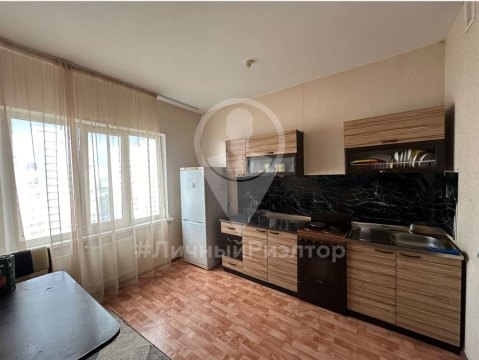 2-к квартира, 12/14 эт., 75м²