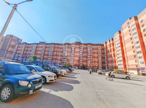 2-к квартира, 2/10 эт., 48м²