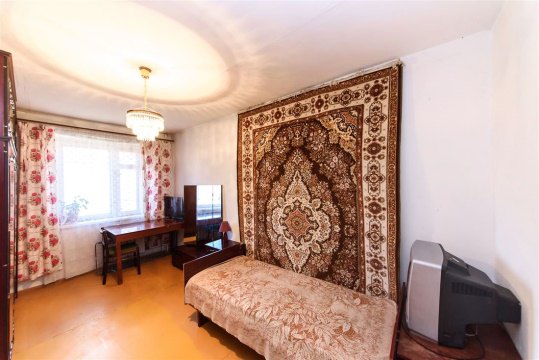 4-к квартира, 4/10 эт., 71м²