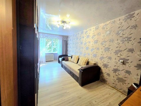 2-к квартира, 1/5 эт., 47м²