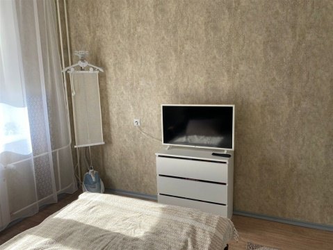 2-к квартира, 4/16 эт., 56м²